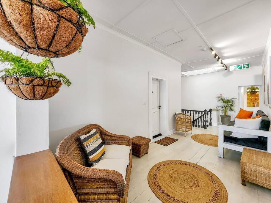 Contemporary And Stylish In Observatory Appartement Kaapstad